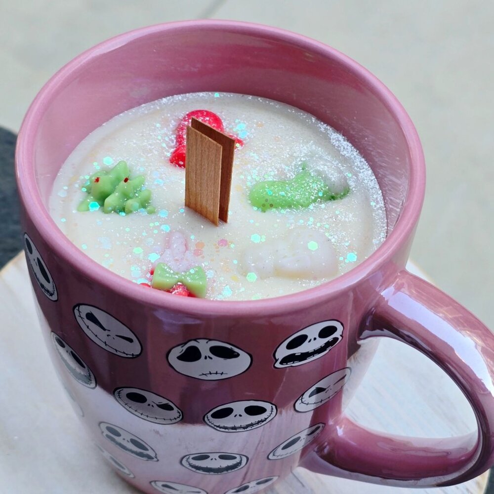 Holiday Candle ✦ Apple Cinnamon ✦ Soy Wax in Oversized Jack Skellington Mug NWT